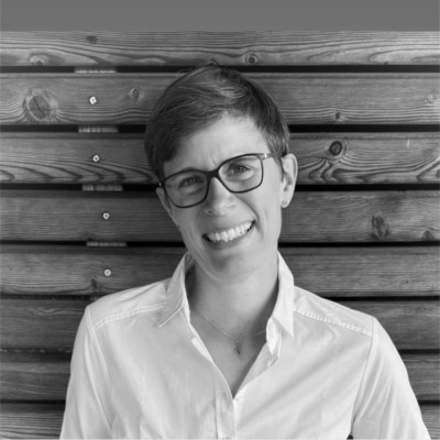 Porträt Dr. Annette Lühken